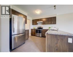 1360 CAEN Avenue - 11