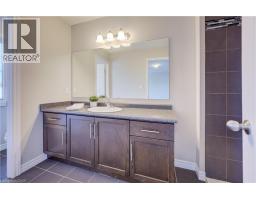 1360 CAEN Avenue - 21