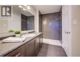 1360 CAEN Avenue - 22