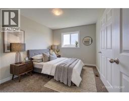 1360 CAEN Avenue - 23