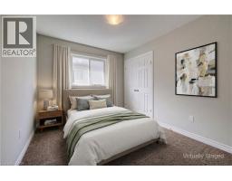 1360 CAEN Avenue - 27