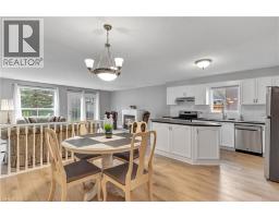 6 GOWINLOCK Court - 14