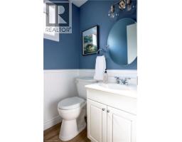 46 CEDARWOODS Crescent UnitNo. 27 - 12