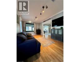 14 GREENOCK Street W - 10