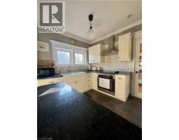 14 GREENOCK Street W - 5