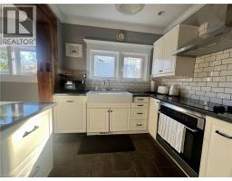 14 GREENOCK Street W - 6