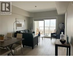 12 ERIE Boulevard UnitNo. 207 - 10