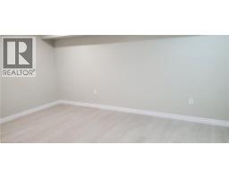 725 PARIS Boulevard - 9