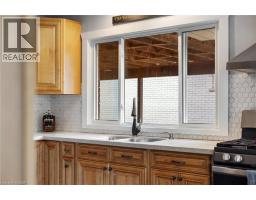 122 SWEETBRIAR Drive - 16