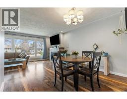 122 SWEETBRIAR Drive - 19