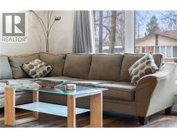 122 SWEETBRIAR Drive - 27