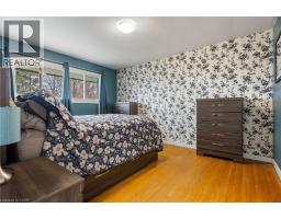 122 SWEETBRIAR Drive - 31