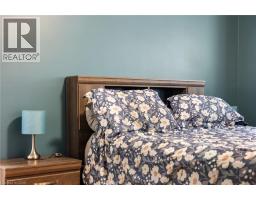 122 SWEETBRIAR Drive - 34