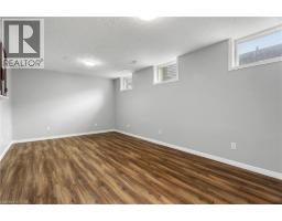 122 SWEETBRIAR Drive - 43