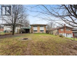 122 SWEETBRIAR Drive - 47