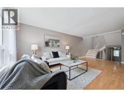 365 PIONEER Drive UnitNo. 25 - 8