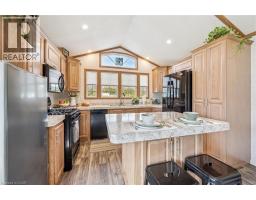 930 LAKESHORE Road UnitNo. 83 - 25