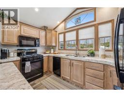 930 LAKESHORE Road UnitNo. 83 - 27