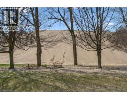 930 LAKESHORE Road UnitNo. 83 - 42