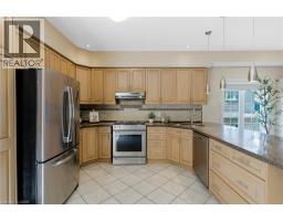 227 CHESTNUT HILL Crescent - 17