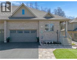 227 CHESTNUT HILL Crescent - 2