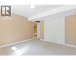 227 CHESTNUT HILL Crescent - 36