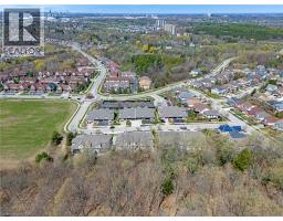 227 CHESTNUT HILL Crescent - 46