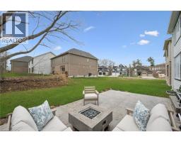 213 FALLOWFIELD Drive - 40