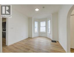 524 SIMCOE Street - 25