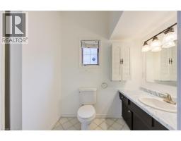 524 SIMCOE Street - 34