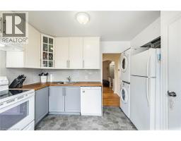 40 N ELLIS Crescent N - 12