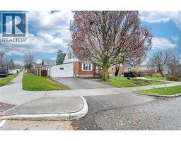 40 N ELLIS Crescent N - 3