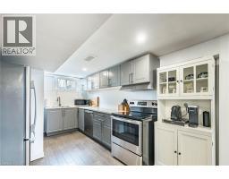 40 N ELLIS Crescent N - 34