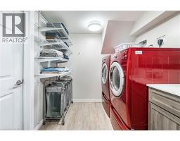 40 N ELLIS Crescent N - 43