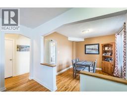 40 N ELLIS Crescent N - 7