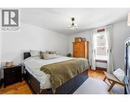 19 RIVERSIDE Drive W - 10