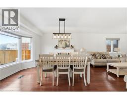 420 ARMSTRONG Street W - 15