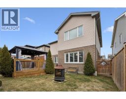 14 CASTLEBAY Street - 33