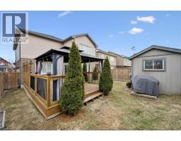 14 CASTLEBAY Street - 34