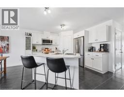 26 ISAAC Street - 10