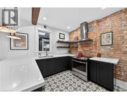 282 PARK Street - 12