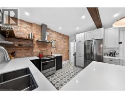 282 PARK Street - 13