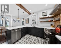 282 PARK Street - 14