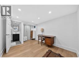 282 PARK Street - 37