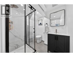 282 PARK Street - 38