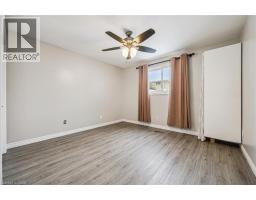 263 THE COUNTRY Way - 23