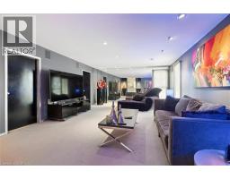 64 FRANCIS Street N - 14