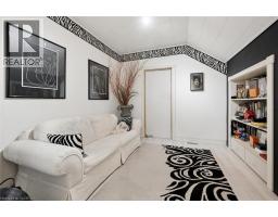 64 FRANCIS Street N - 23