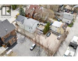 64 FRANCIS Street N - 31