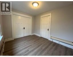 109 MOORE Avenue - 11